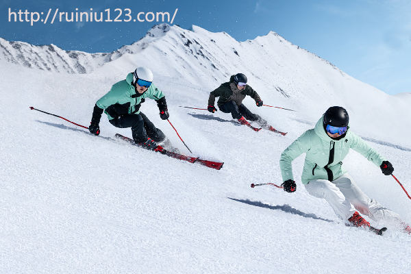 滑雪服的功能有哪些？